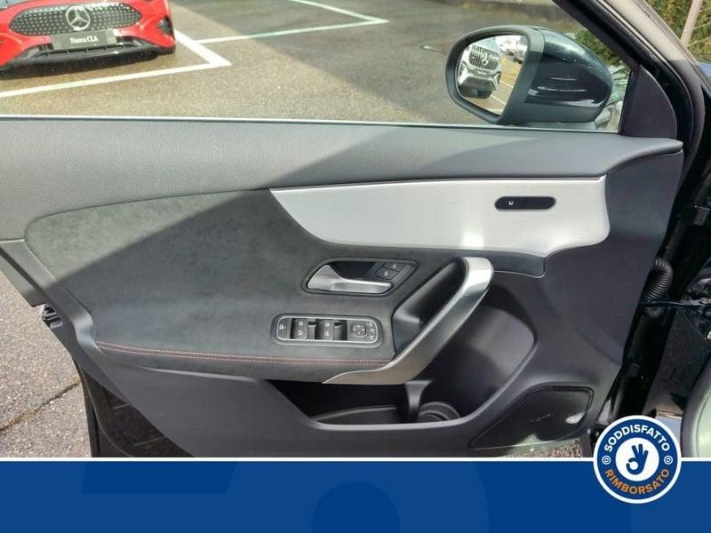 Mercedes-Benz Classe A 180d Automatic AMG Line Premium