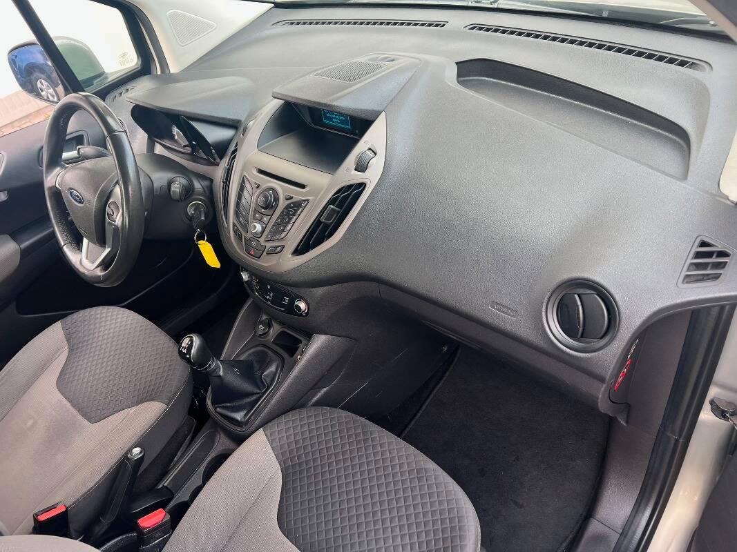 Ford Tourneo Courier 1.5 tdci 75cv plus E5