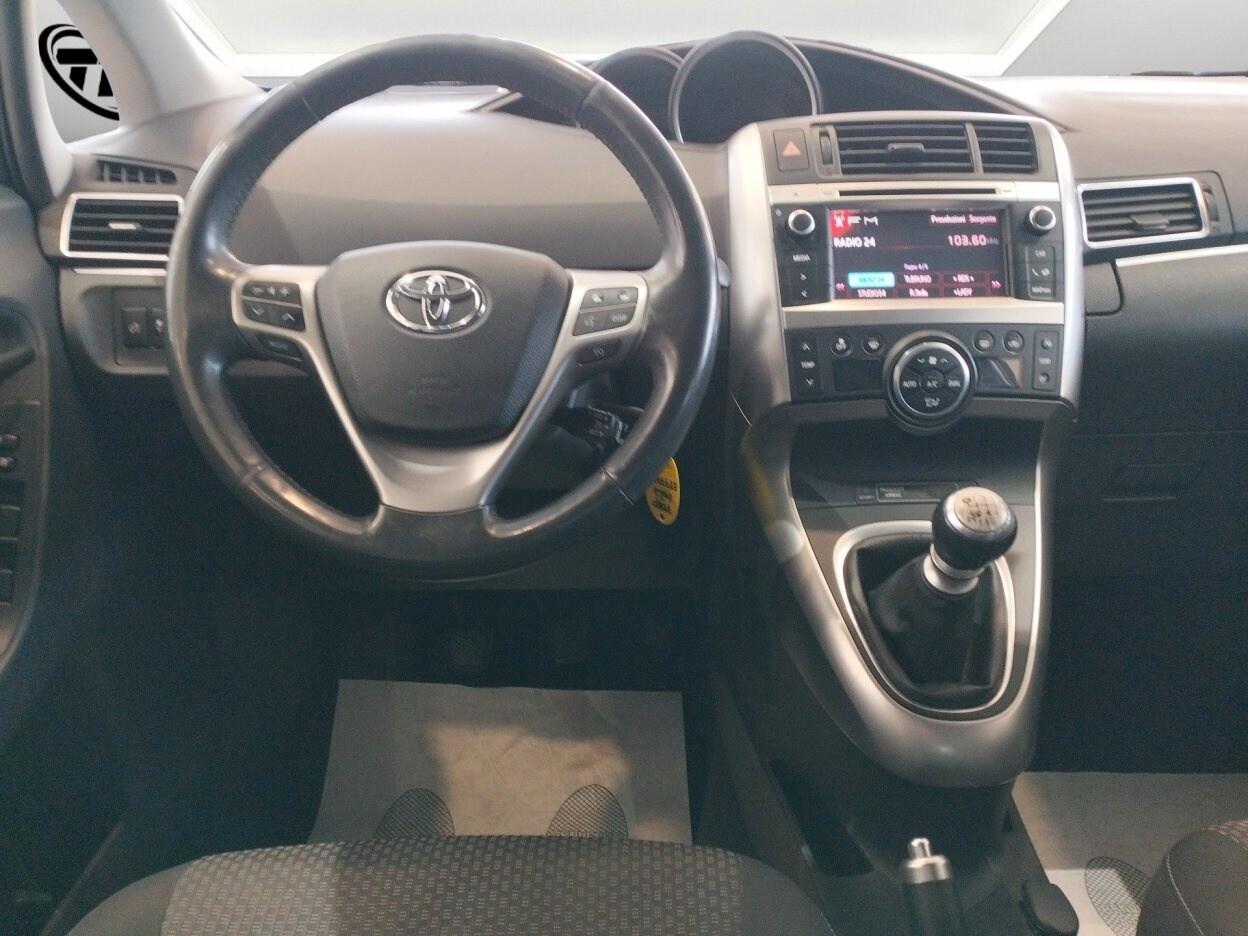 TOYOTA Verso Verso 2.0 D Active 7 posti