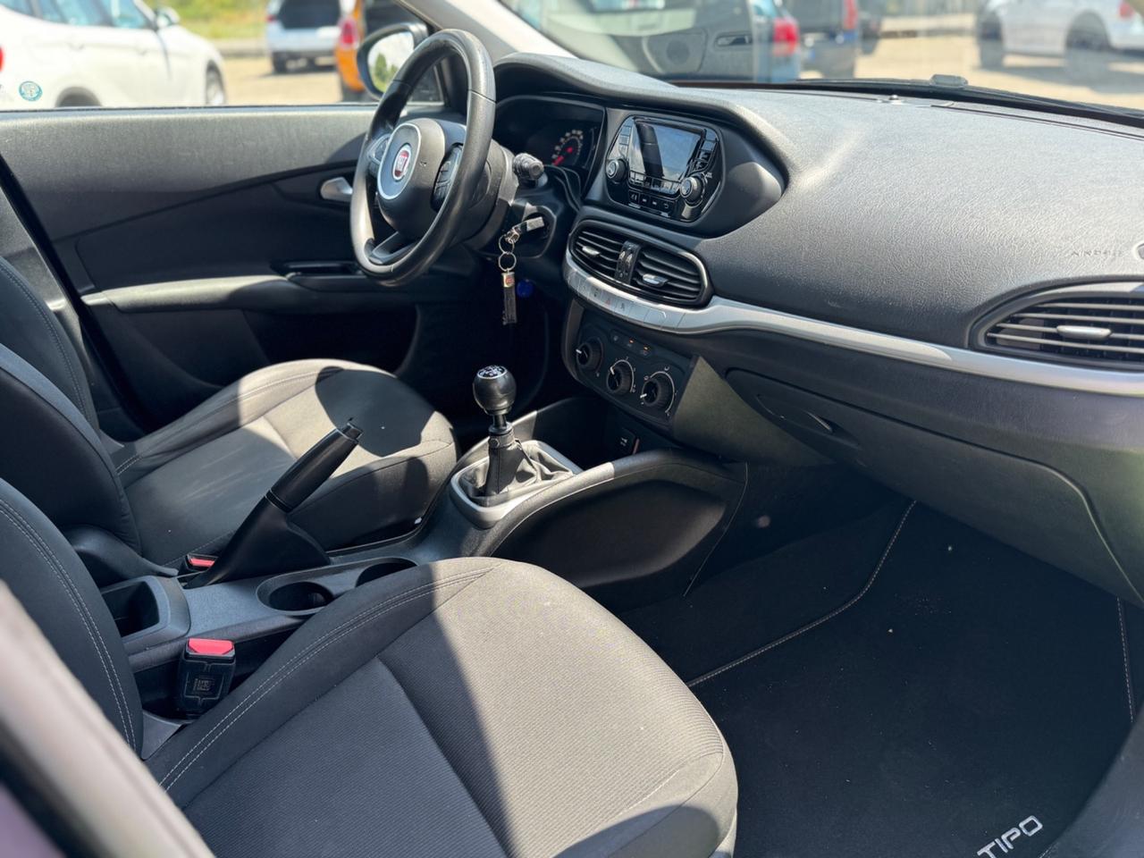Fiat Tipo 1.4 5 porte Lounge SOLO 80MILA KM NUOVA