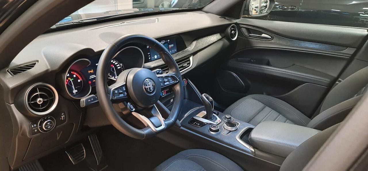 Alfa Romeo Stelvio 2.2 Turbodiesel 160 CV AT8 RWD Business