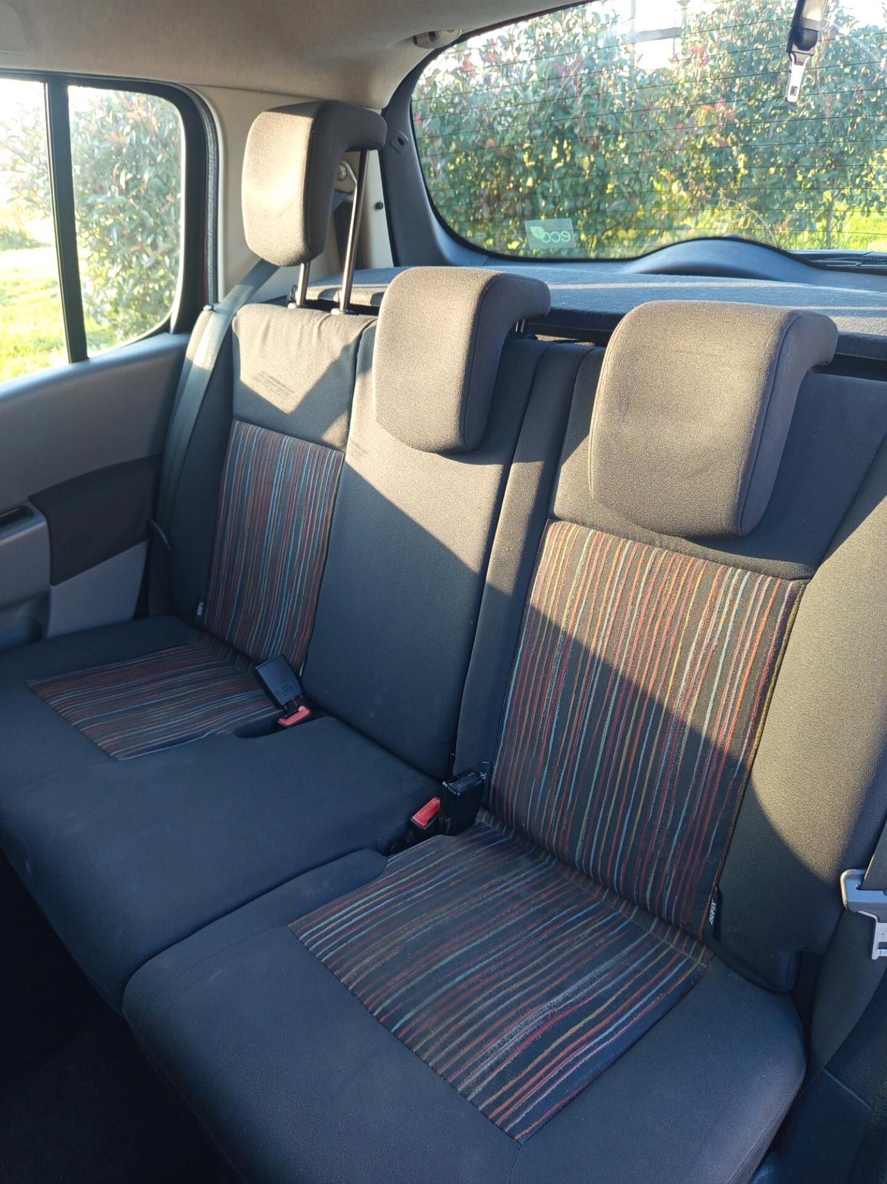 Renault Modus Grand 1.2 16V Dynamique