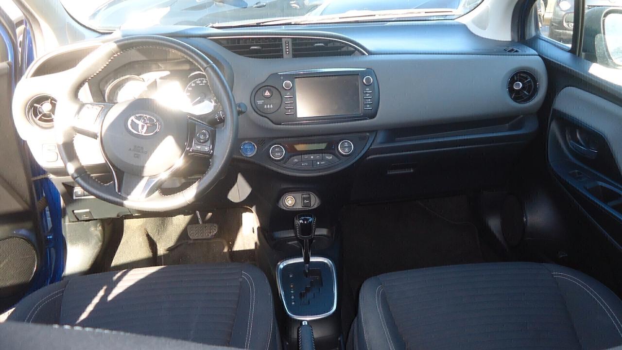 Toyota Yaris 1.5 Hybrid 5 porte Business 73cv