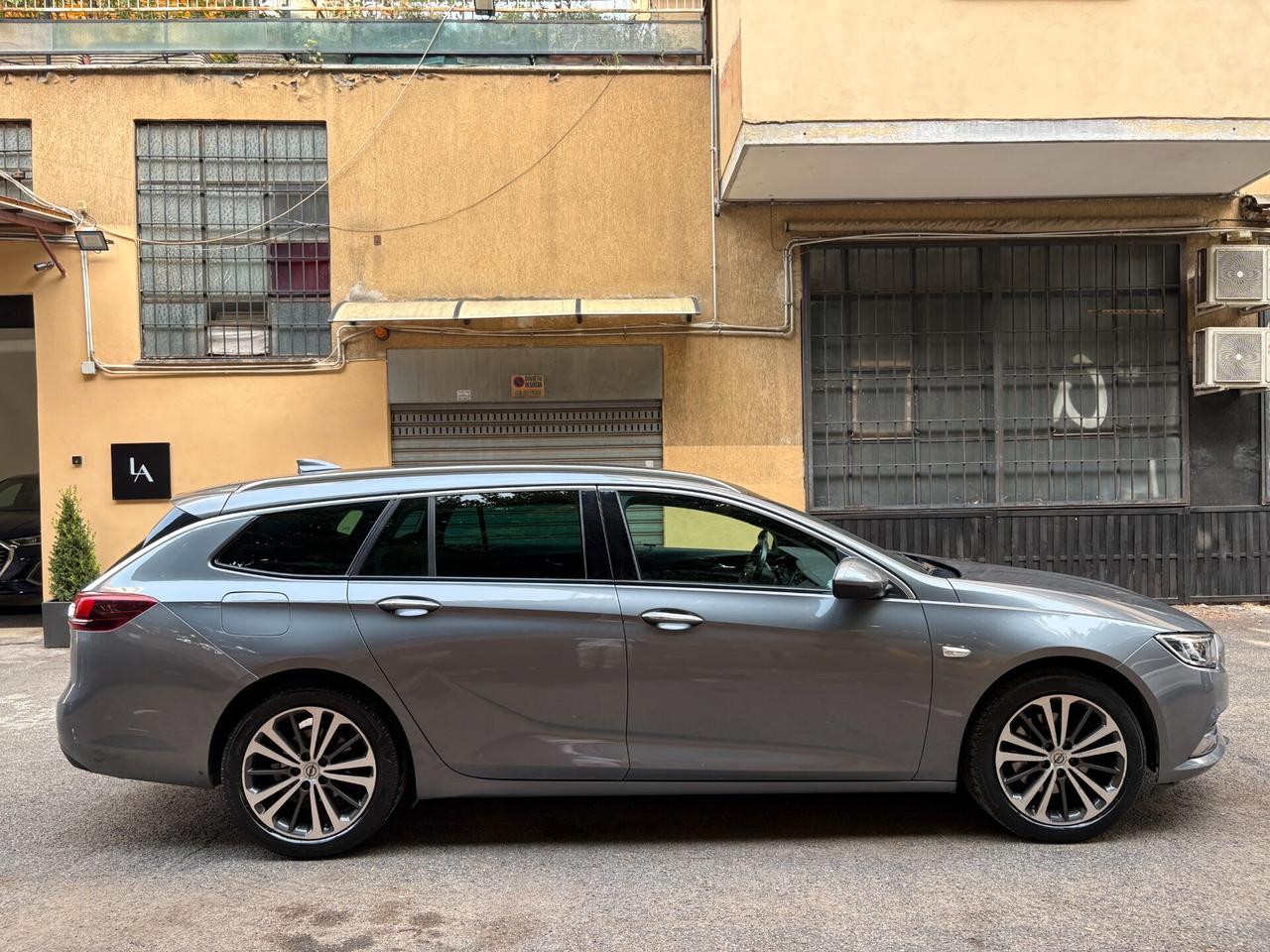 Opel Insignia 2.0 CDTI Sports Tourer Innovation 170CV - EURO6