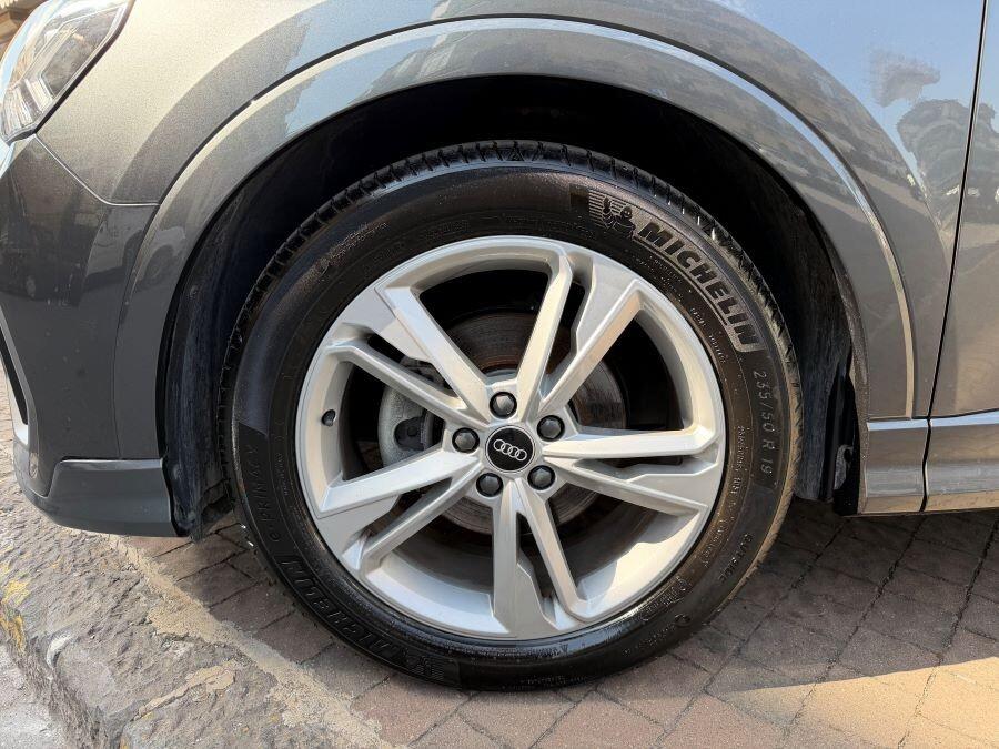 AUDI Q3 2.0 TDI 150 STRONIC SLINE CERTIFICATA NUOV