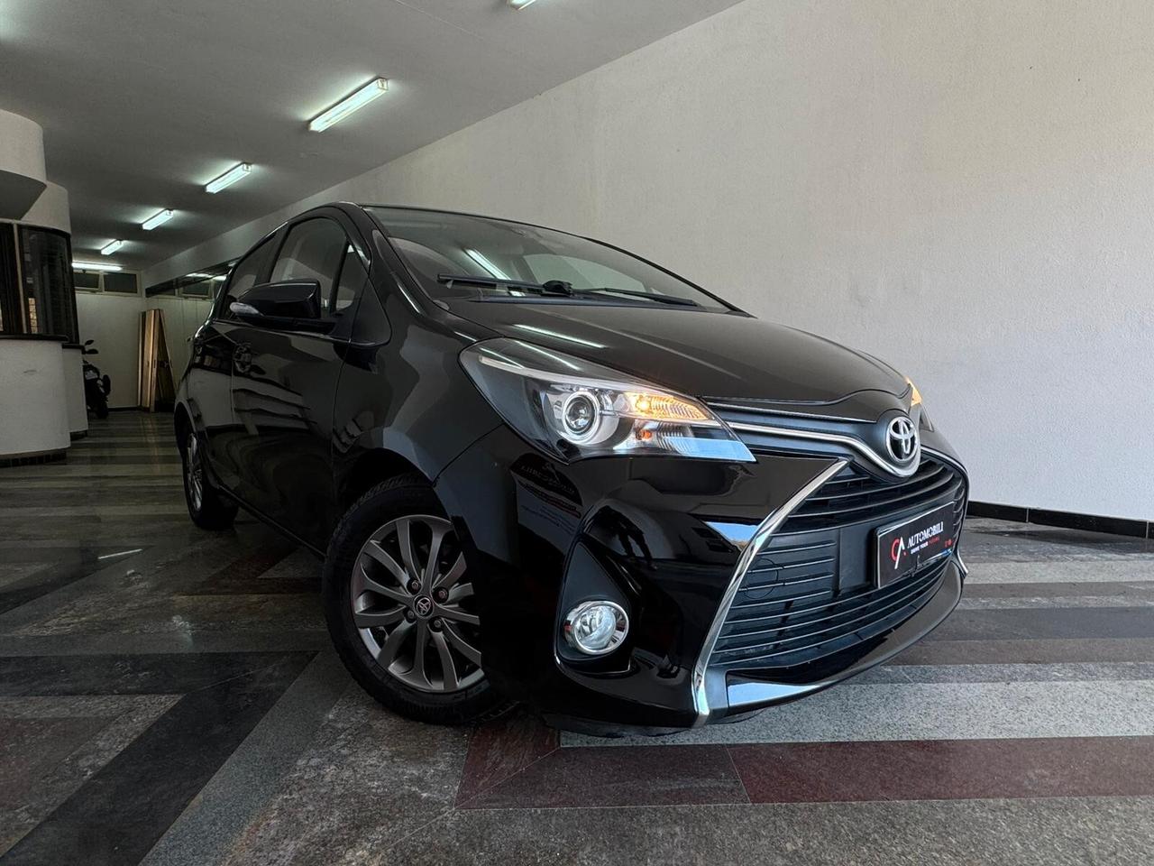 Toyota Yaris 1.0 5 porte Lounge