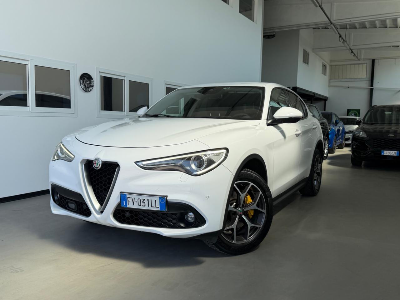 Alfa Romeo Stelvio 2.2 Turbodiesel 210 CV AT8 Q4 Executive