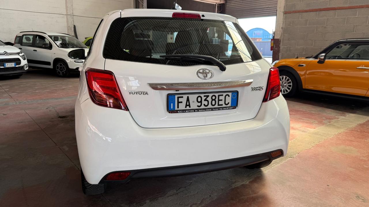 Toyota Yaris GPL LOUNGE