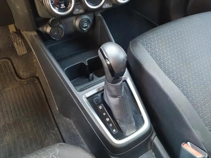 Suzuki Swift 1.2 Hybrid Top