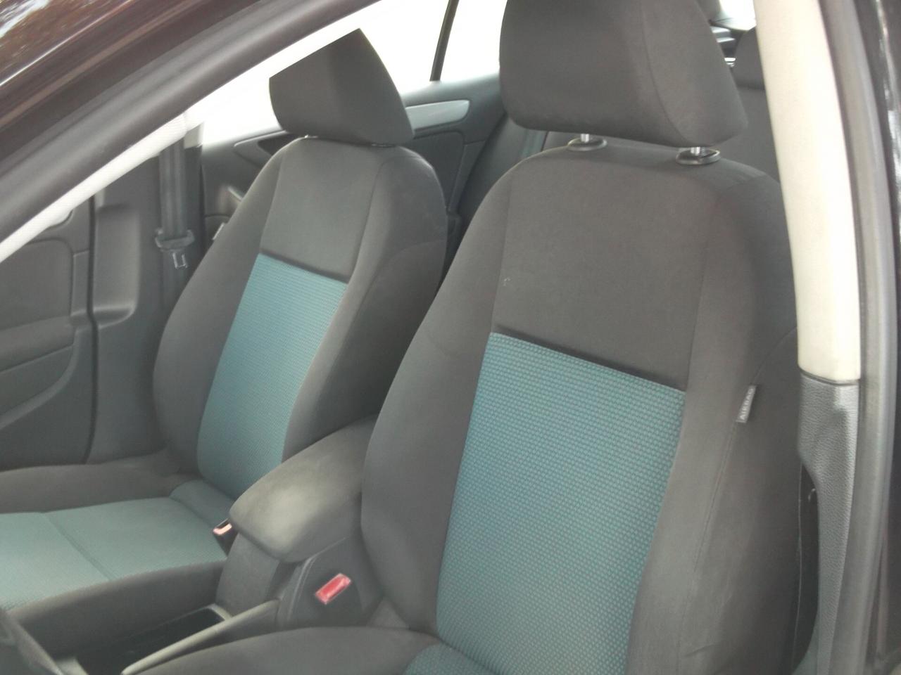 Golf VI 1.6 TDI Neopatentati 2011