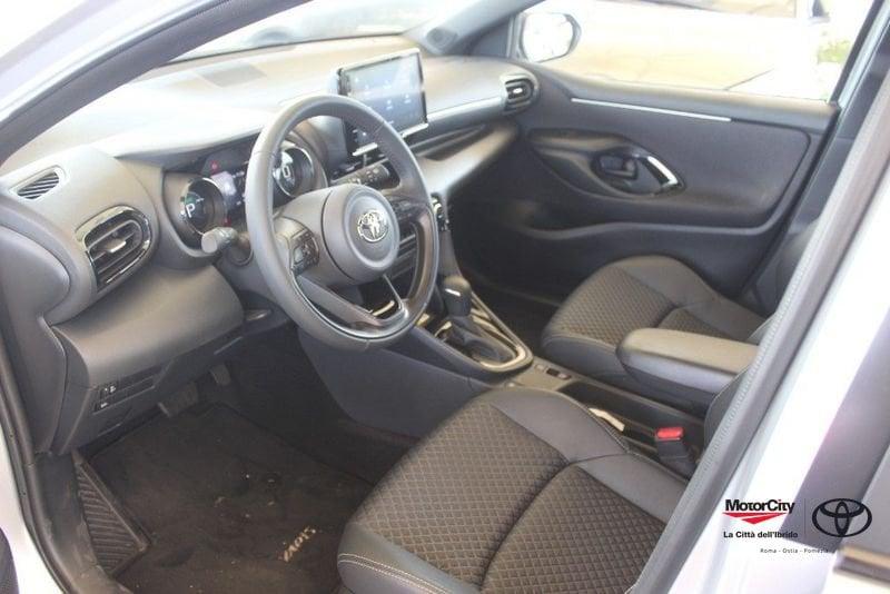 Toyota Yaris 1.5 Hybrid 5 porte Lounge