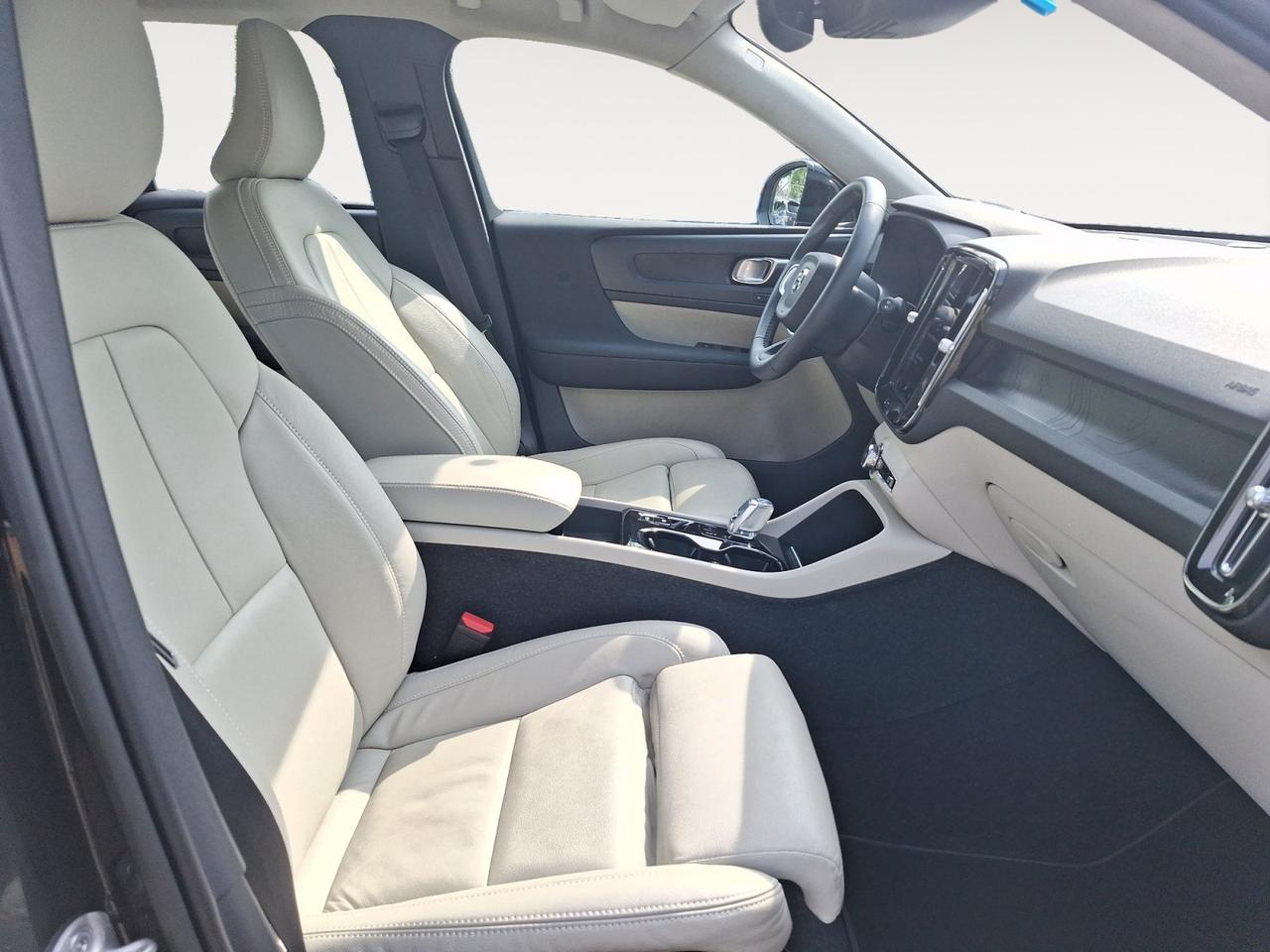 Volvo XC40 1.5 t5 recharge phev Plus Bright auto