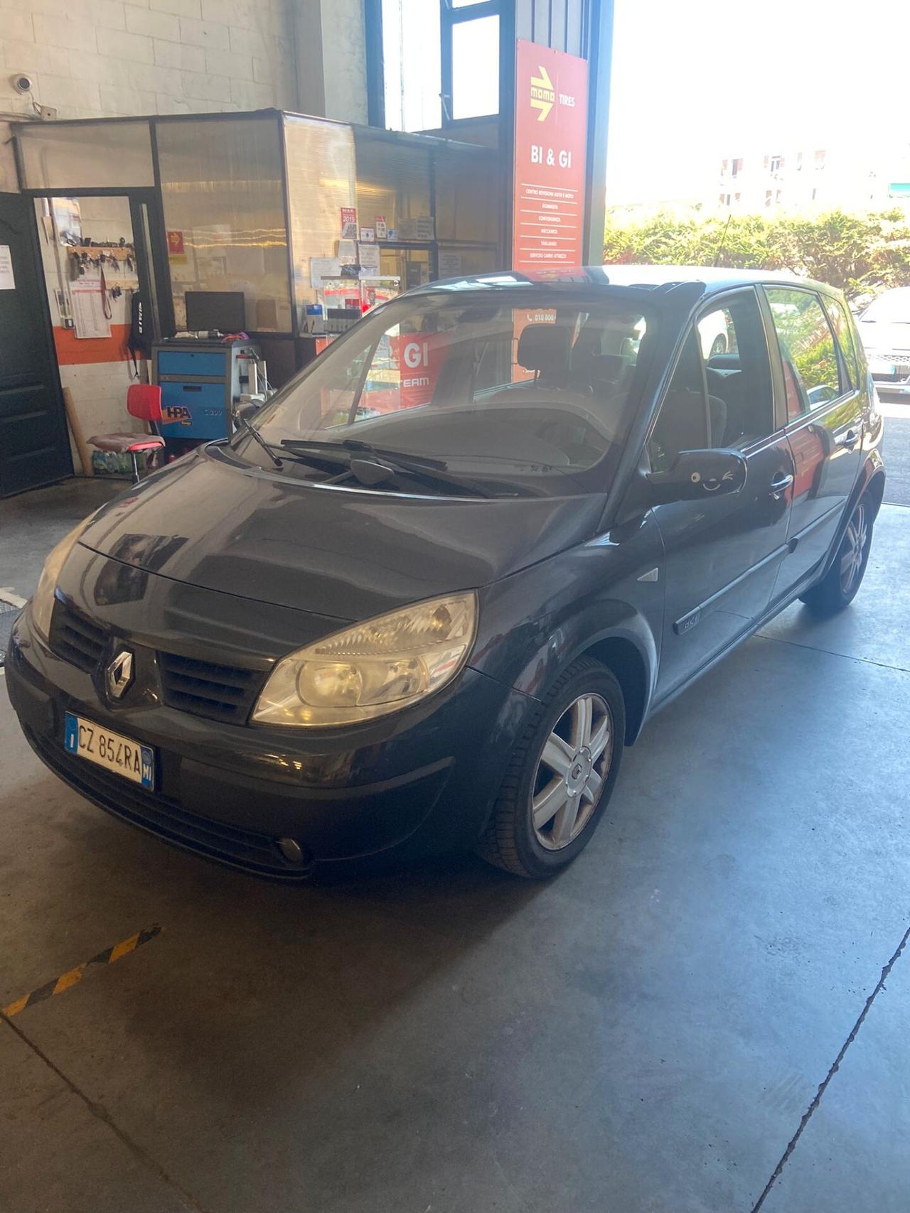 Renault Scenic Scénic 1.5 dCi/105CV Confort