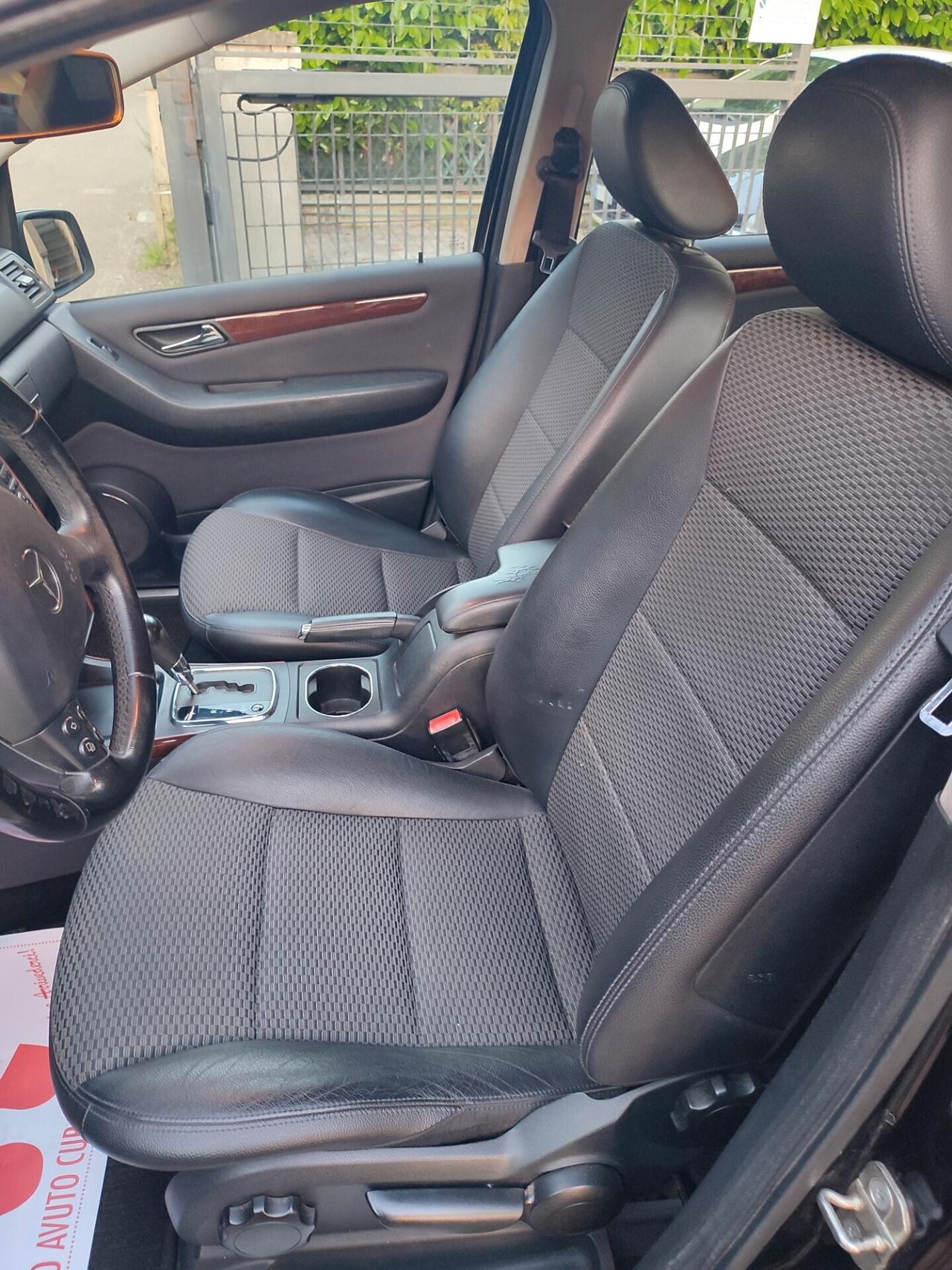 MERCEDES CLASSE A160 BENZINA AUTOMATICA POCHI KM