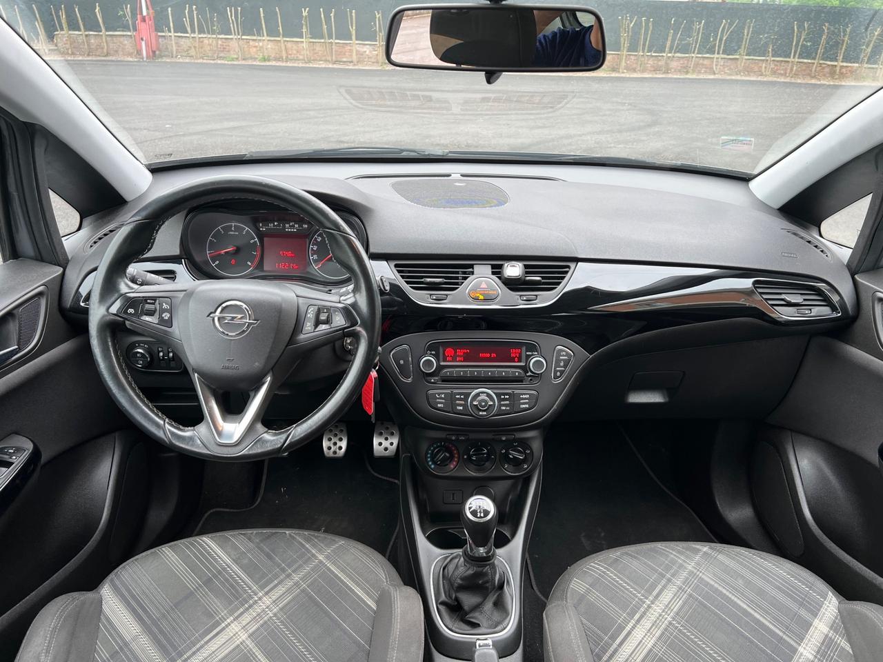 Opel Corsa 1.4 90CV GPL Tech 5 porte b-Color