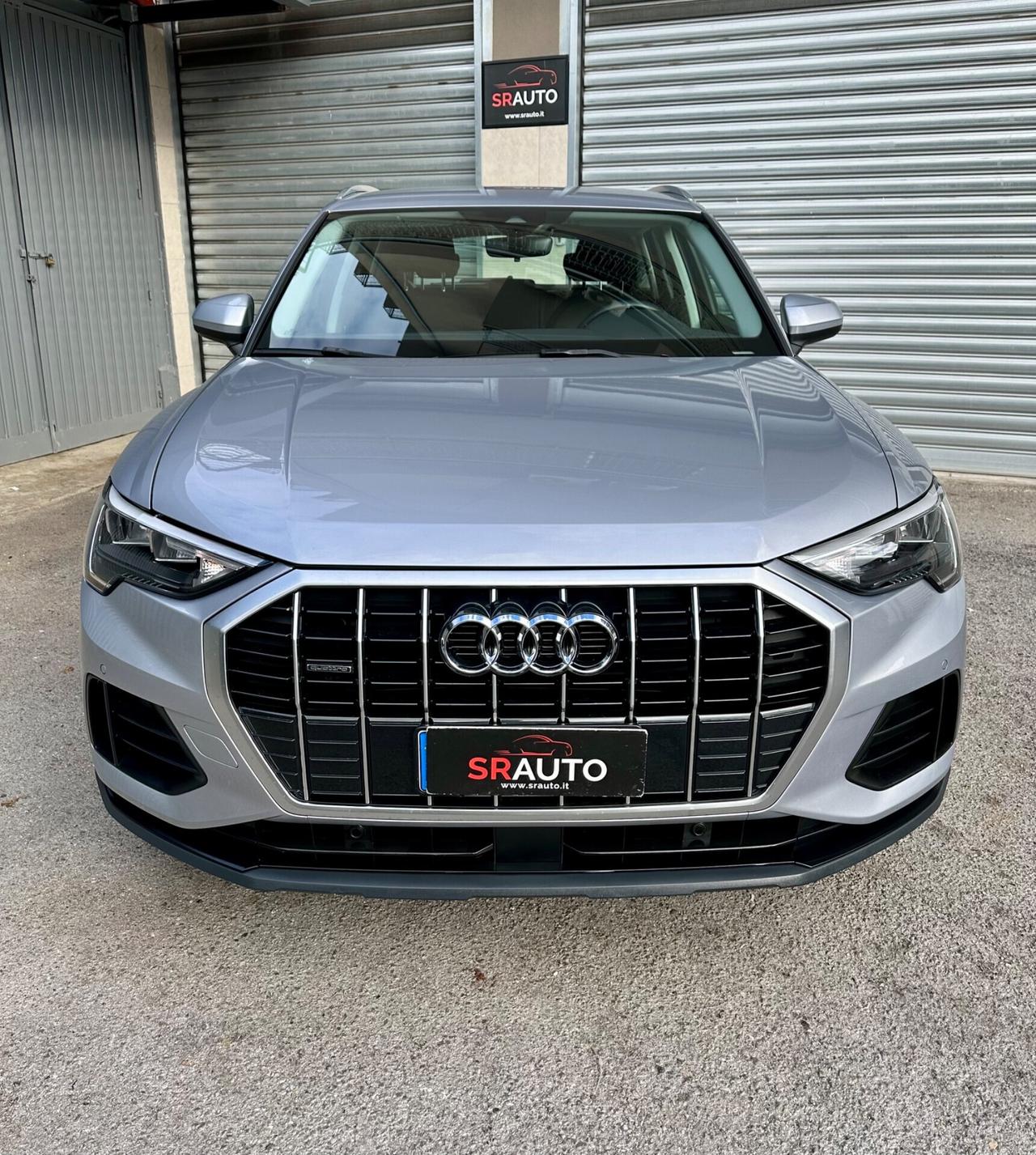Audi Q3 35 TDI quattro S tronic Business Advanced