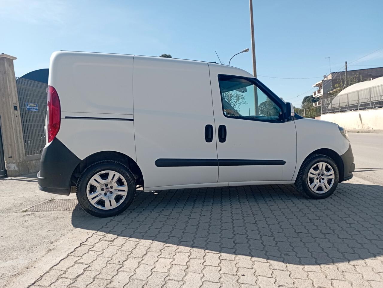 Fiat Doblo Doblò 1.6 MJT 120CV PC-TN Cargo Lamierato SX 3 Posti