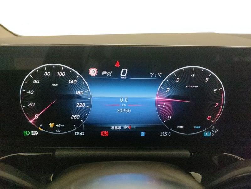 Mercedes-Benz GLA 180 Progressive Advanced auto