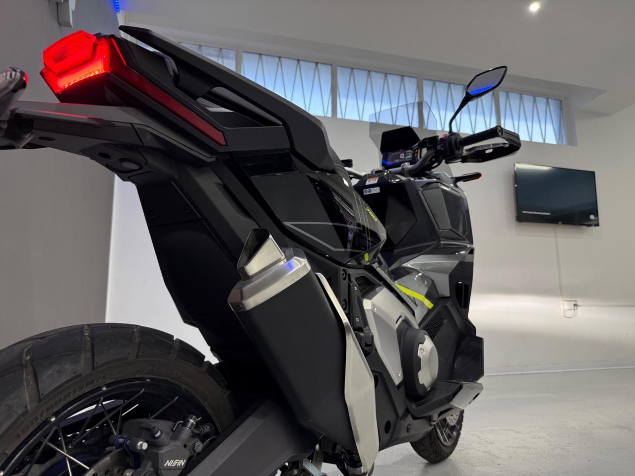 Honda X-ADV 750 Special Edition