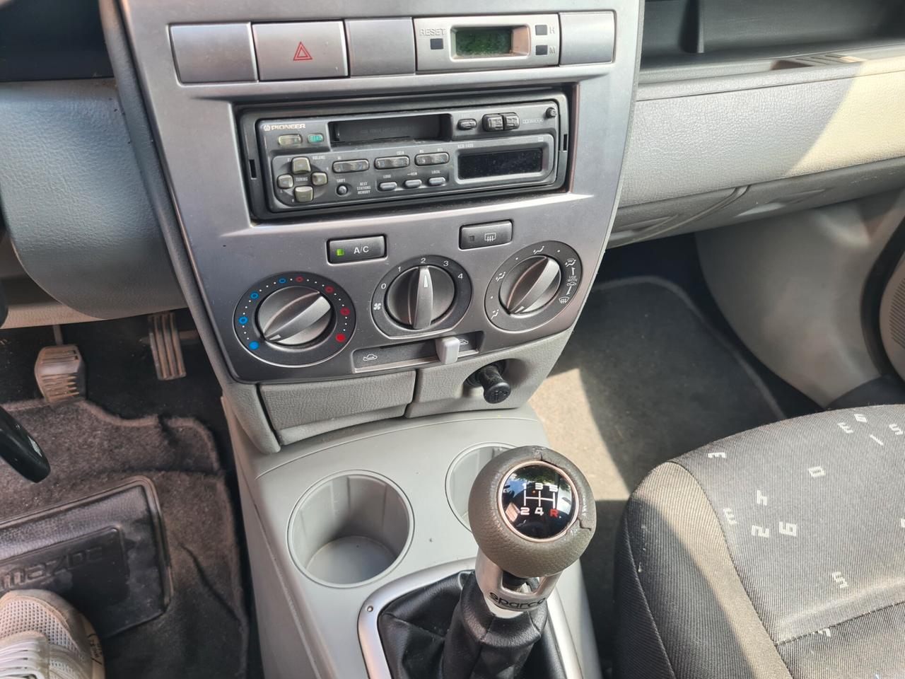 Mazda 2 Mazda2 1.2 16V 5p.