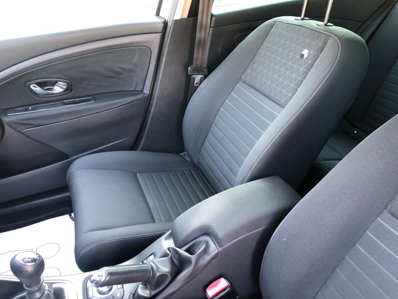 Renault Megane 1.5 dCi 110CV 2014