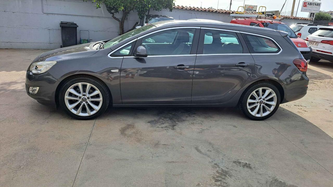 Opel Astra 1.7 CDTI 110CV Sports Tourer Cosmo