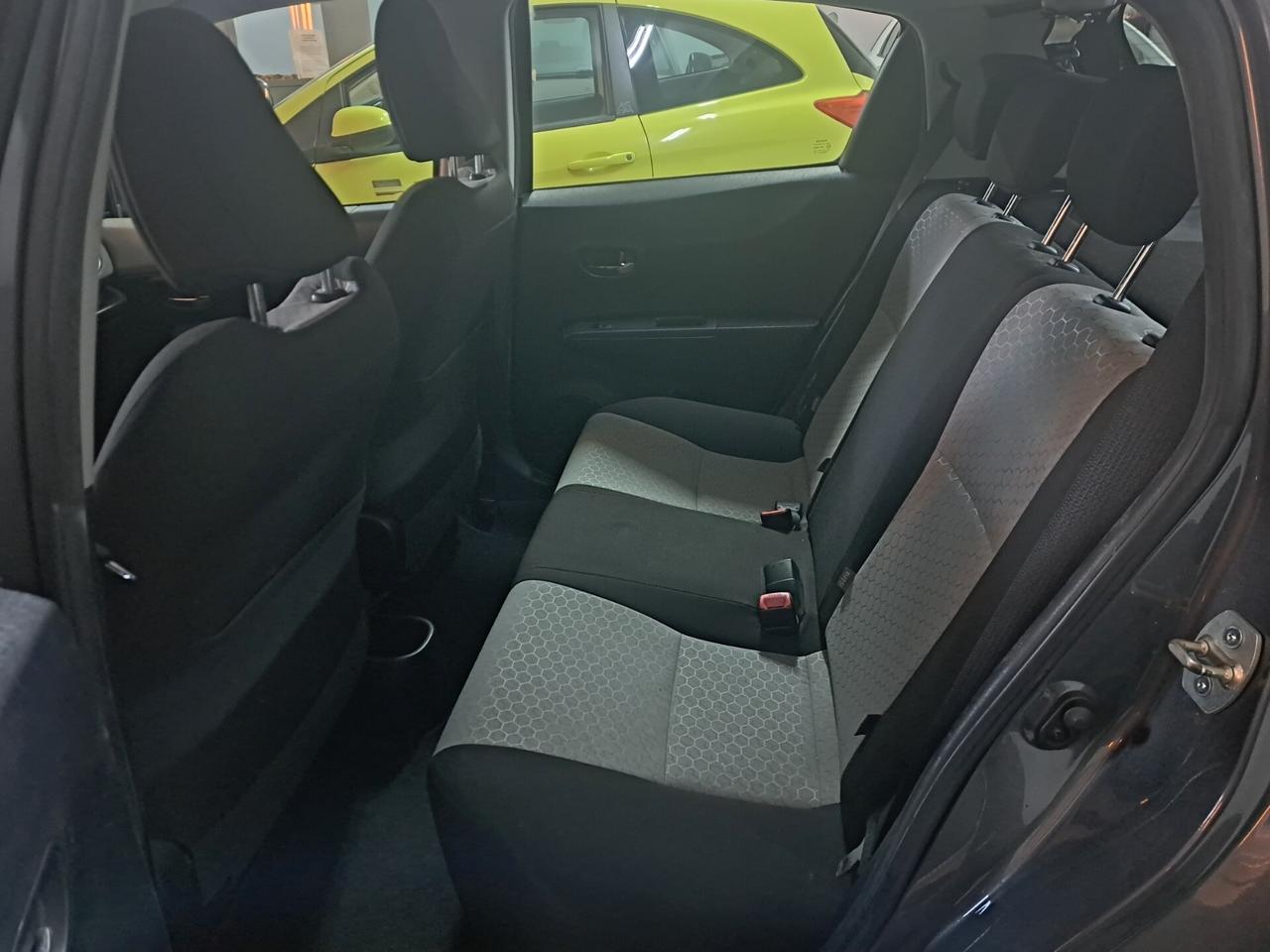 Toyota Yaris 1.0 ben.unico prop 2013