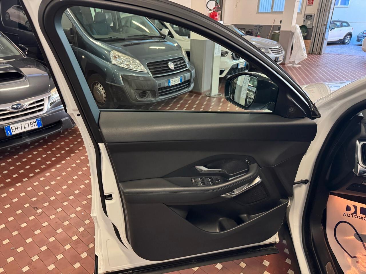 Jaguar E-Pace 2.0D 150 CV AWD aut. R-Dynamic HSE - UNICO PROPRIETARIO