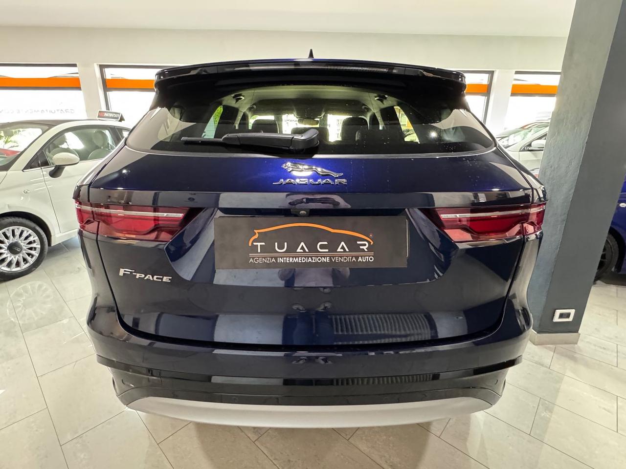 Jaguar F-Pace S D 200 MHEV -- PRESTIGE