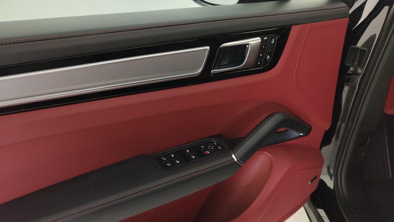 PORSCHE Cayenne Coupe 3.0 e-hybrid 5p.ti tiptronic