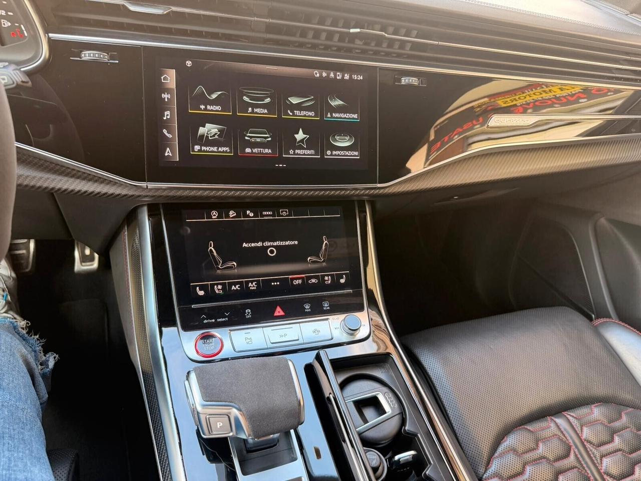 AUDI RS Q8