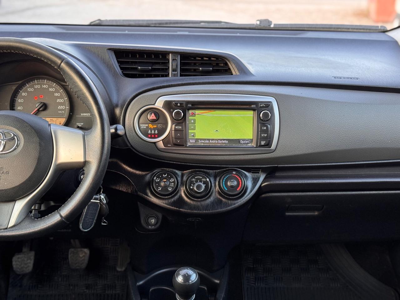 Toyota Yaris 1.4 D-4D 5 porte “NAVI”