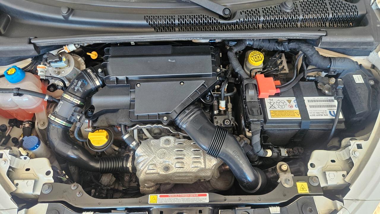 Lancia Ypsilon 1.3 MJT 16V 95 CV 5 porte S&S Platinum