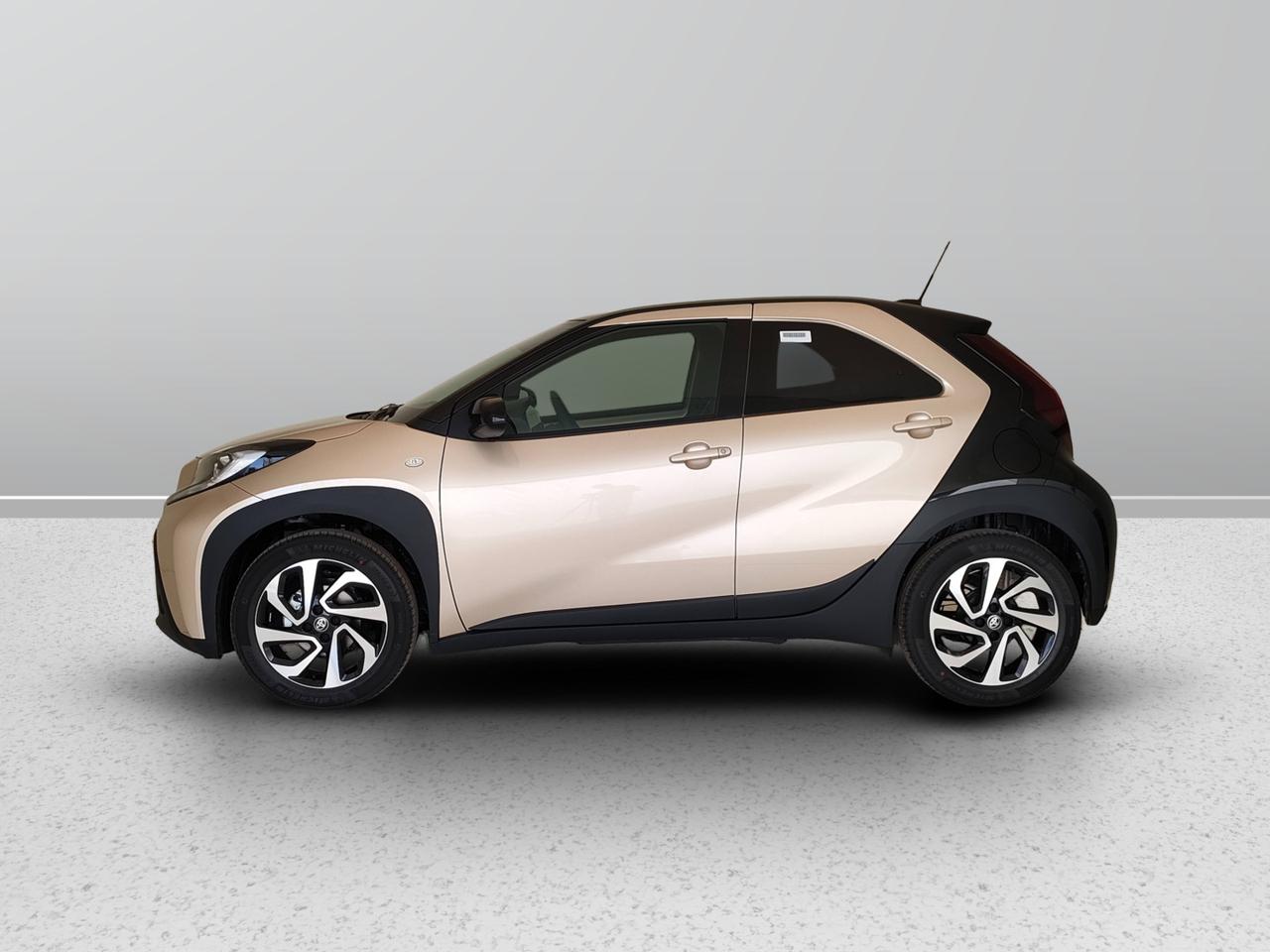 TOYOTA Aygo X 1.0B TREND MT - MY24