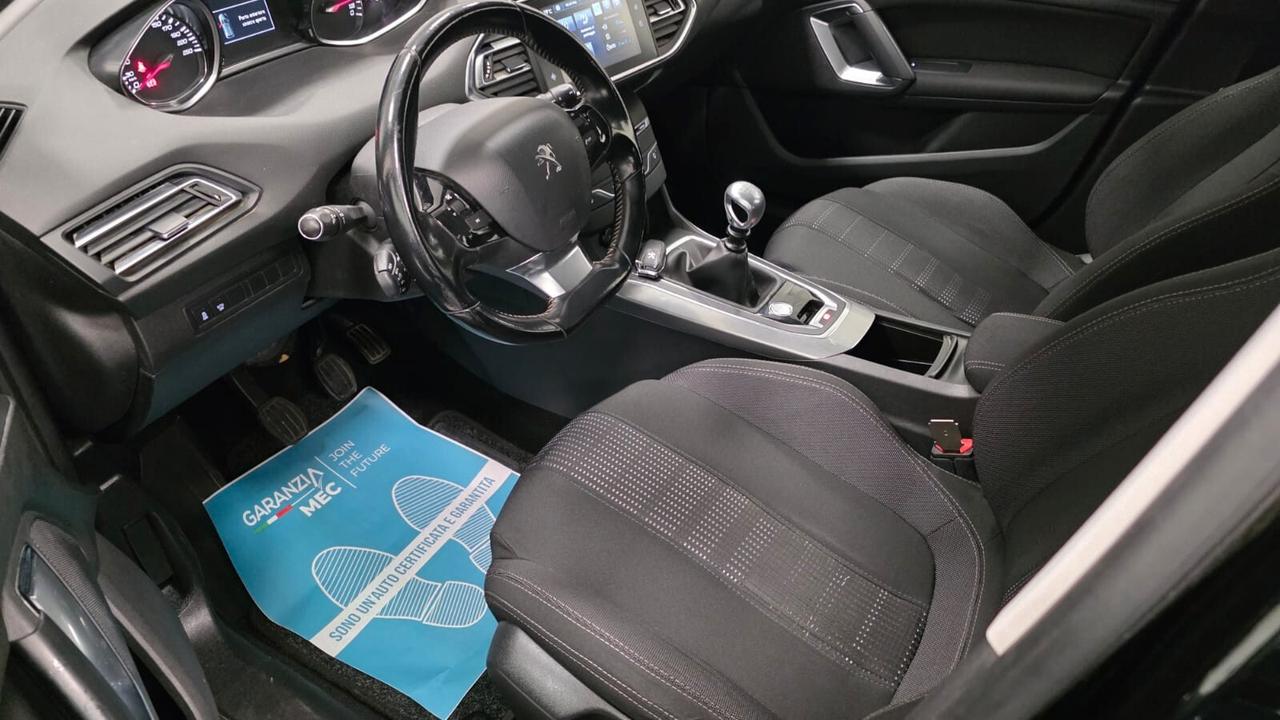Peugeot 308 BlueHDi 120 S&S EAT6 Allure