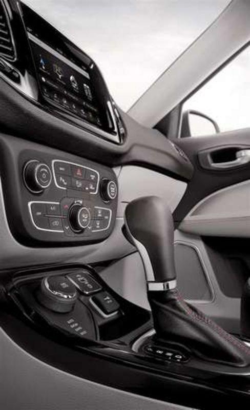 Jeep Compass 1.3 Turbo T4 S