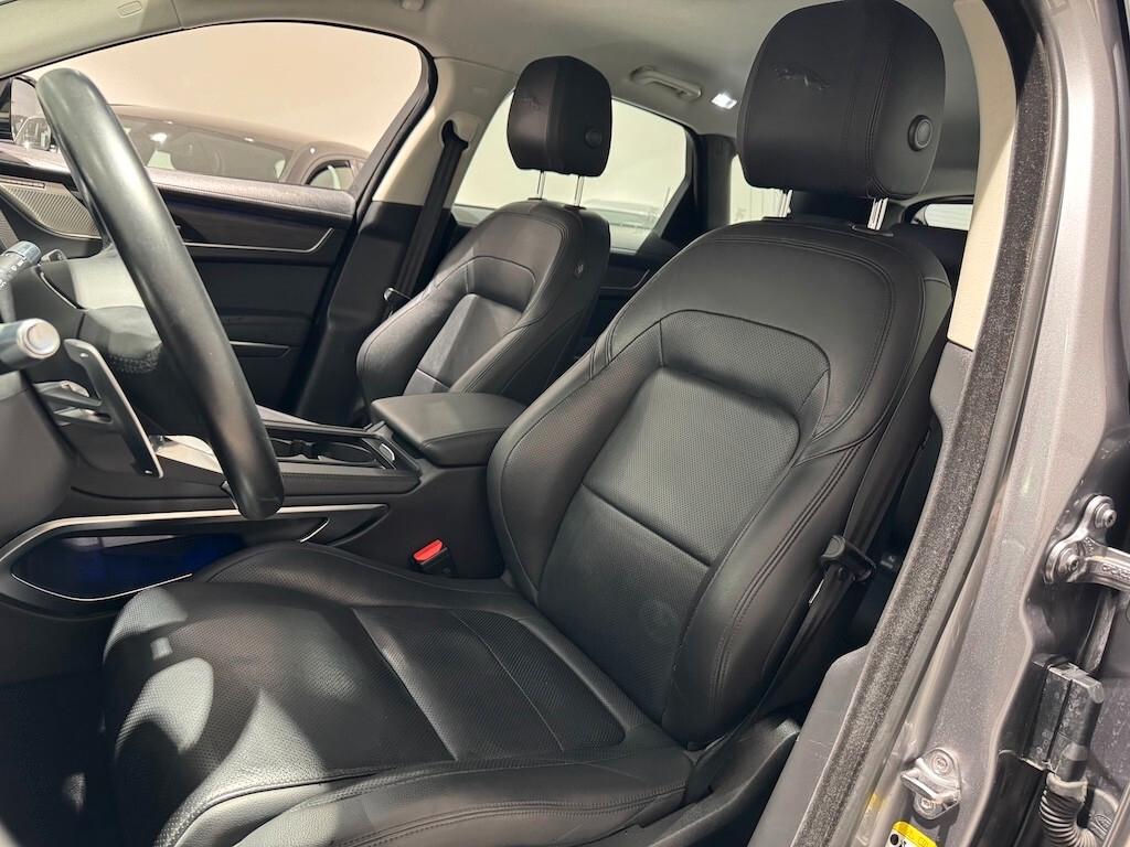 Jaguar F-Pace 2.0 D 163 CV AWD aut. SE