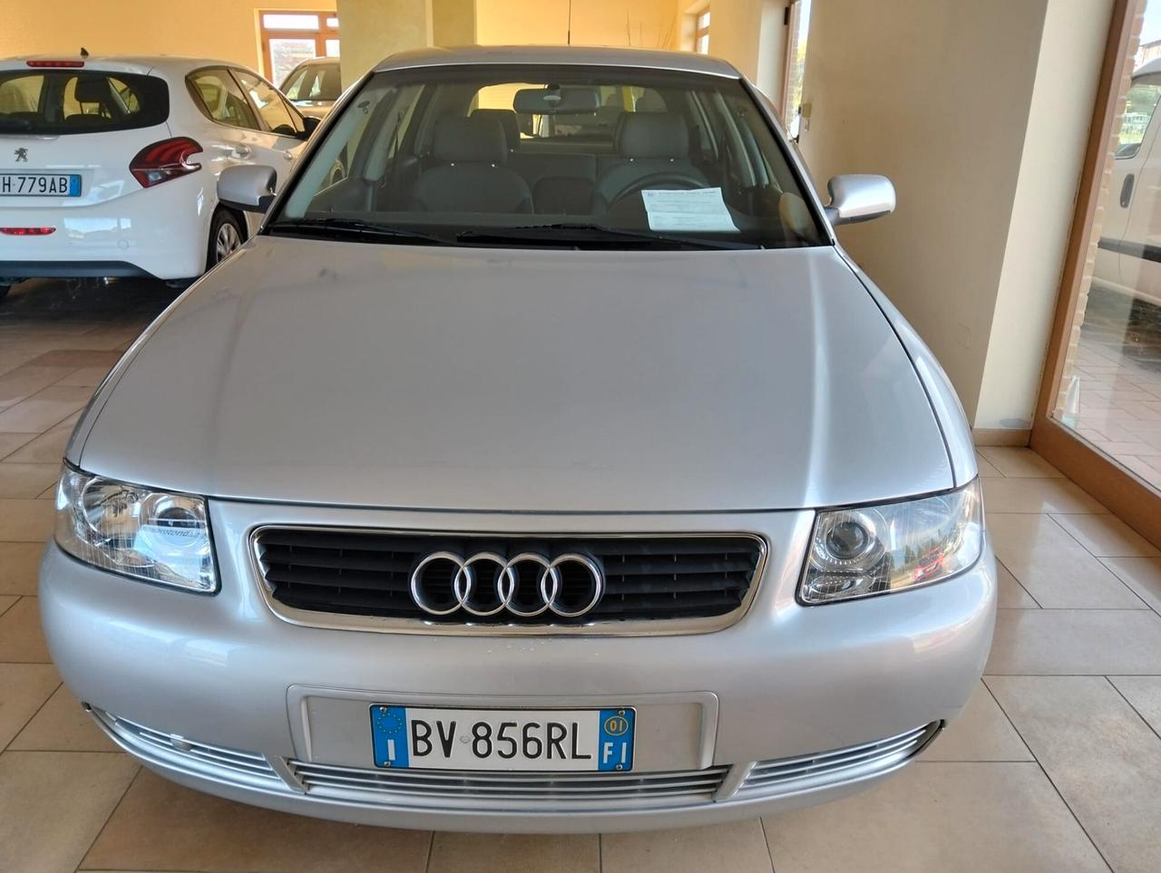 Audi A3 1.8 20V cat 5p. Ambiente gpl