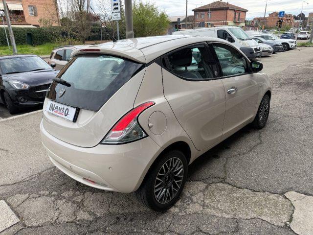 LANCIA Ypsilon 1.2 69 CV 5 porte GPL Ecochic Gold