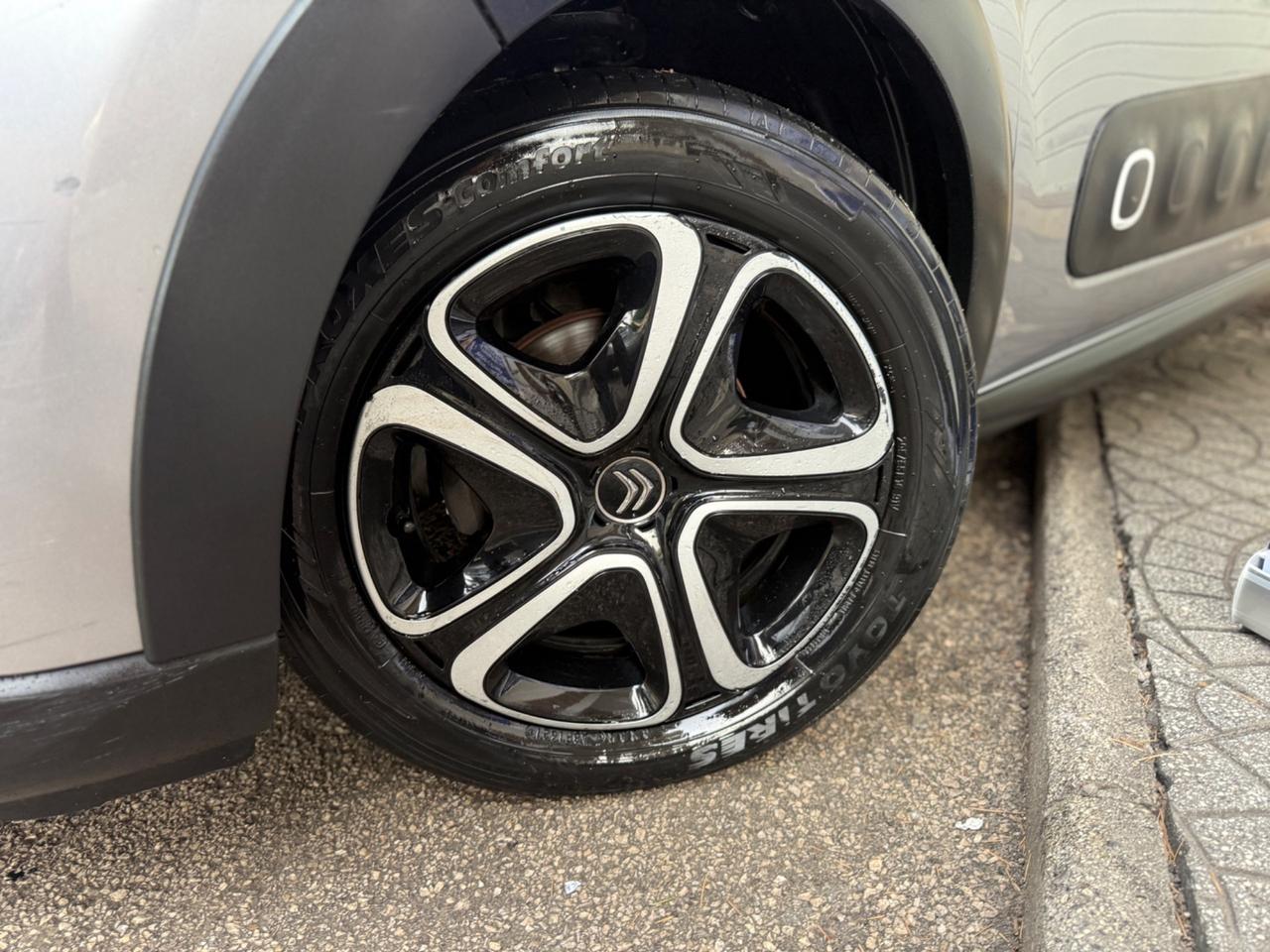 Citroen C3 PureTech 110 S&S Shine