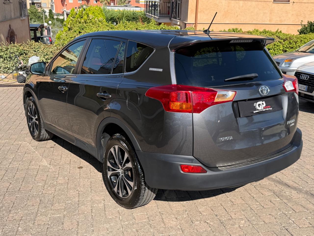 Toyota RAV 4 RAV4 2.0 D-4D 4WD Lounge White Ed.