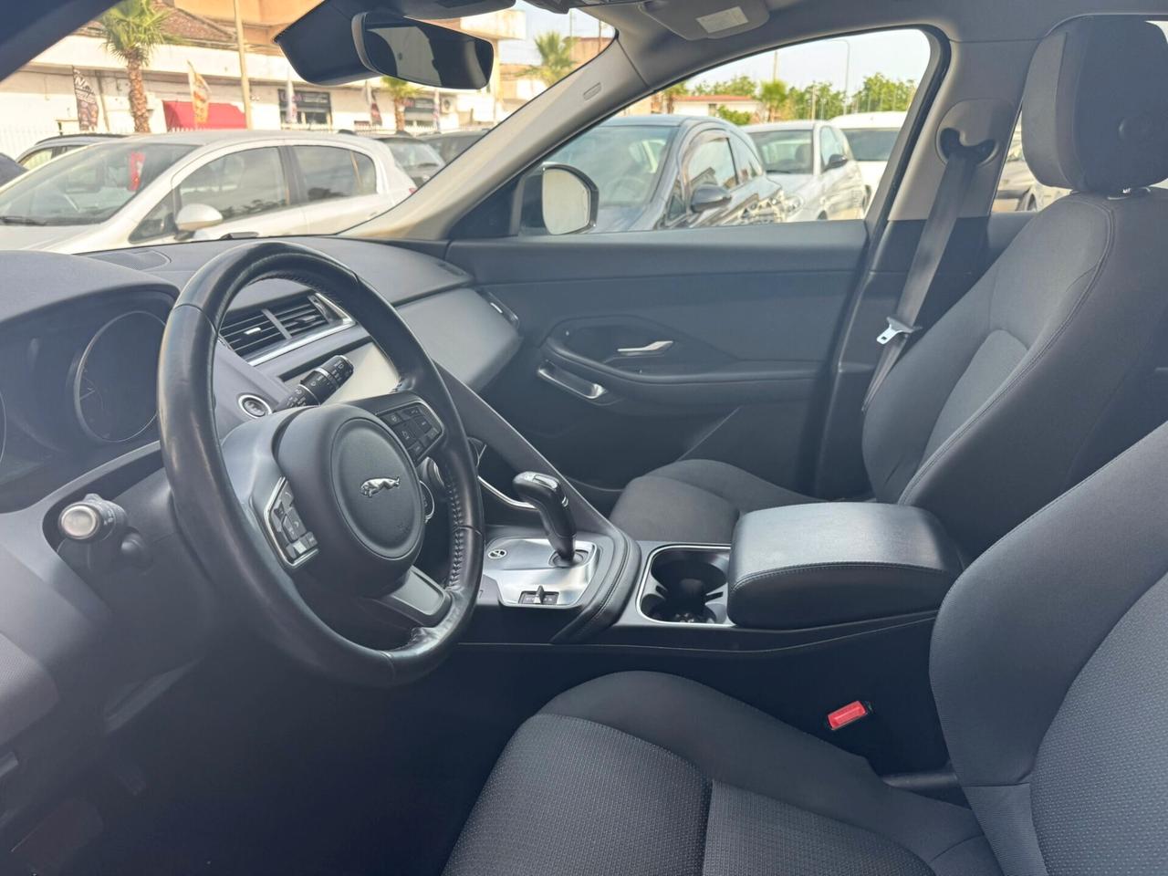 Jaguar E-Pace 2.0D 150 CV AWD aut. R-Dynamic HSE