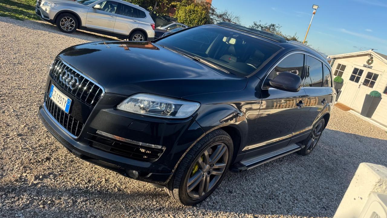 Audi Q7 3.0 V6 TDI 233CV quattro tiptronic