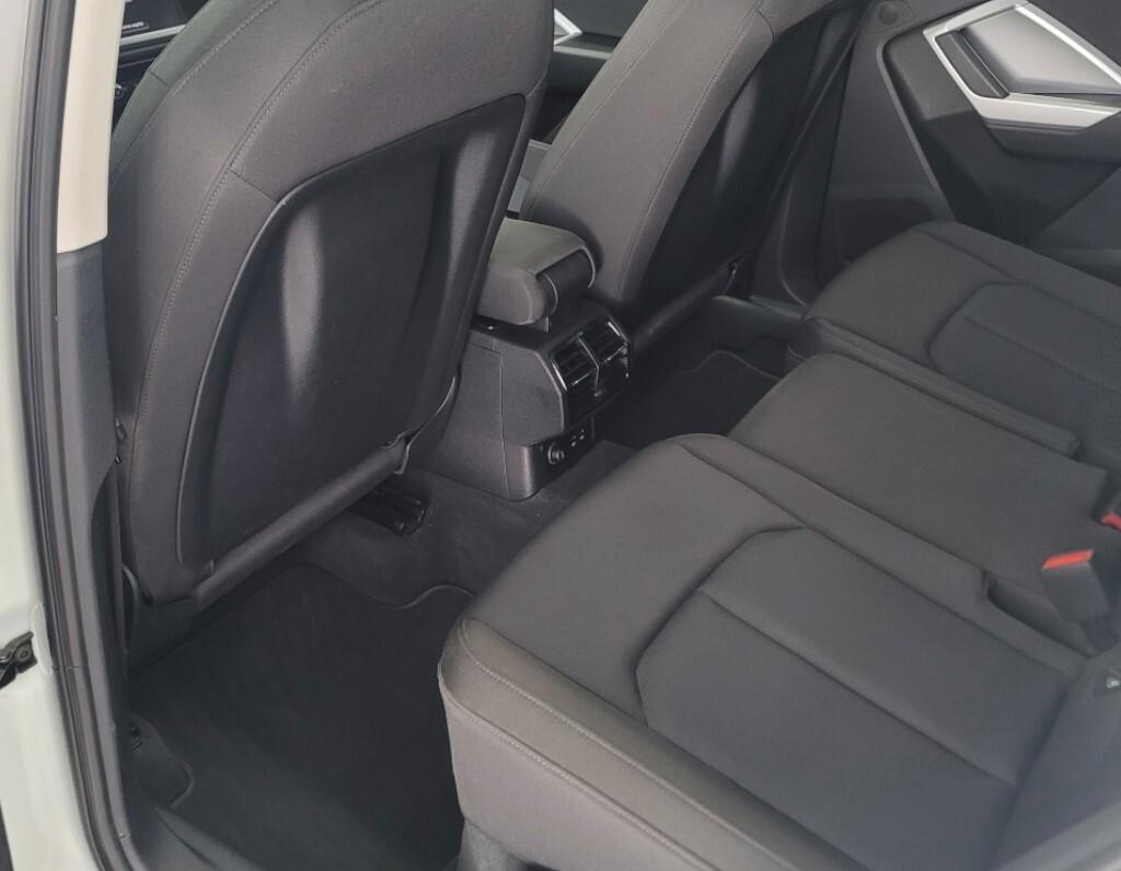 Audi Q3 35 TDI S tronic Business Advanced
