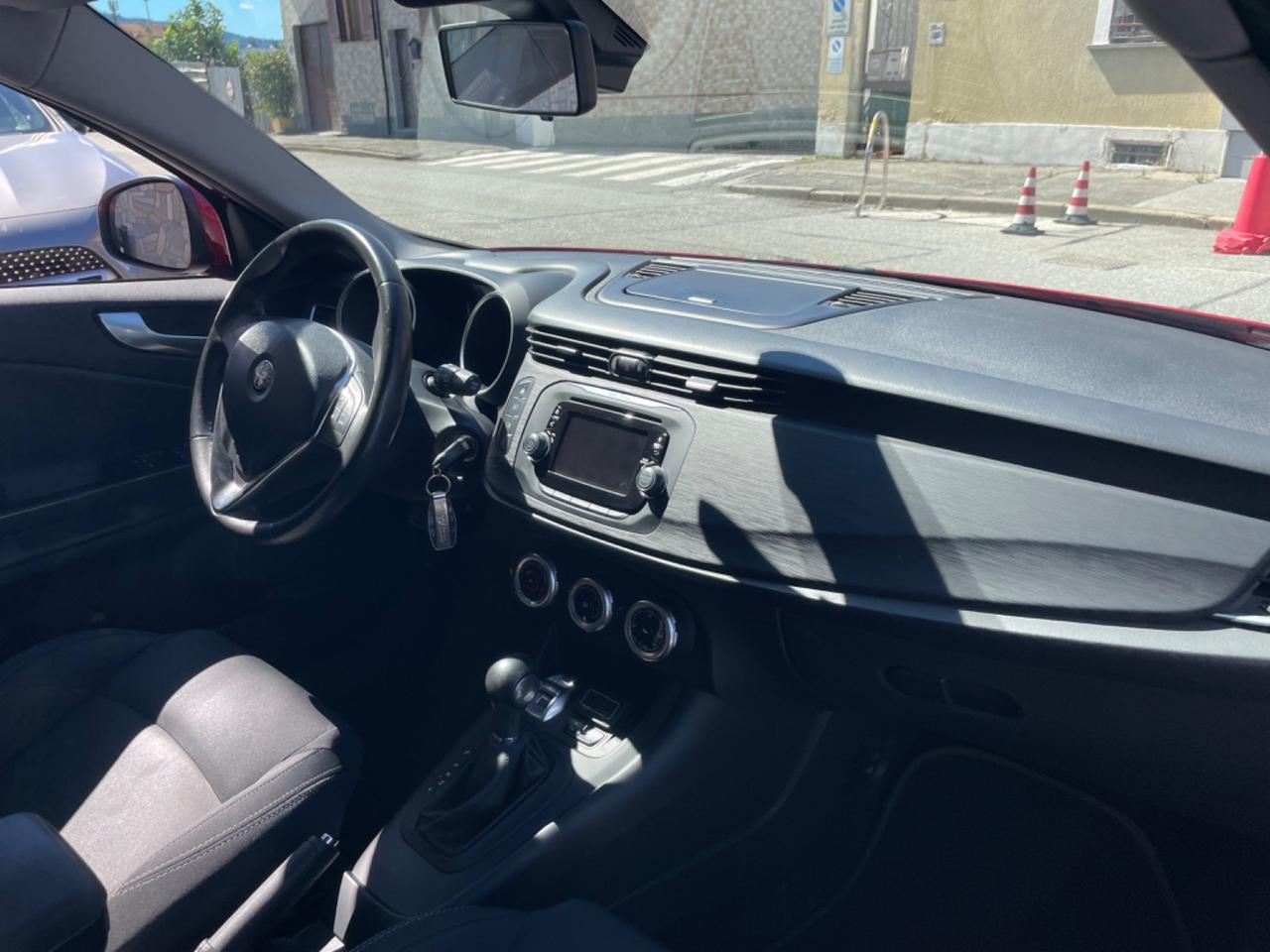 Alfa Romeo Giulietta 1.6 JTDm TCT 120 CV Super