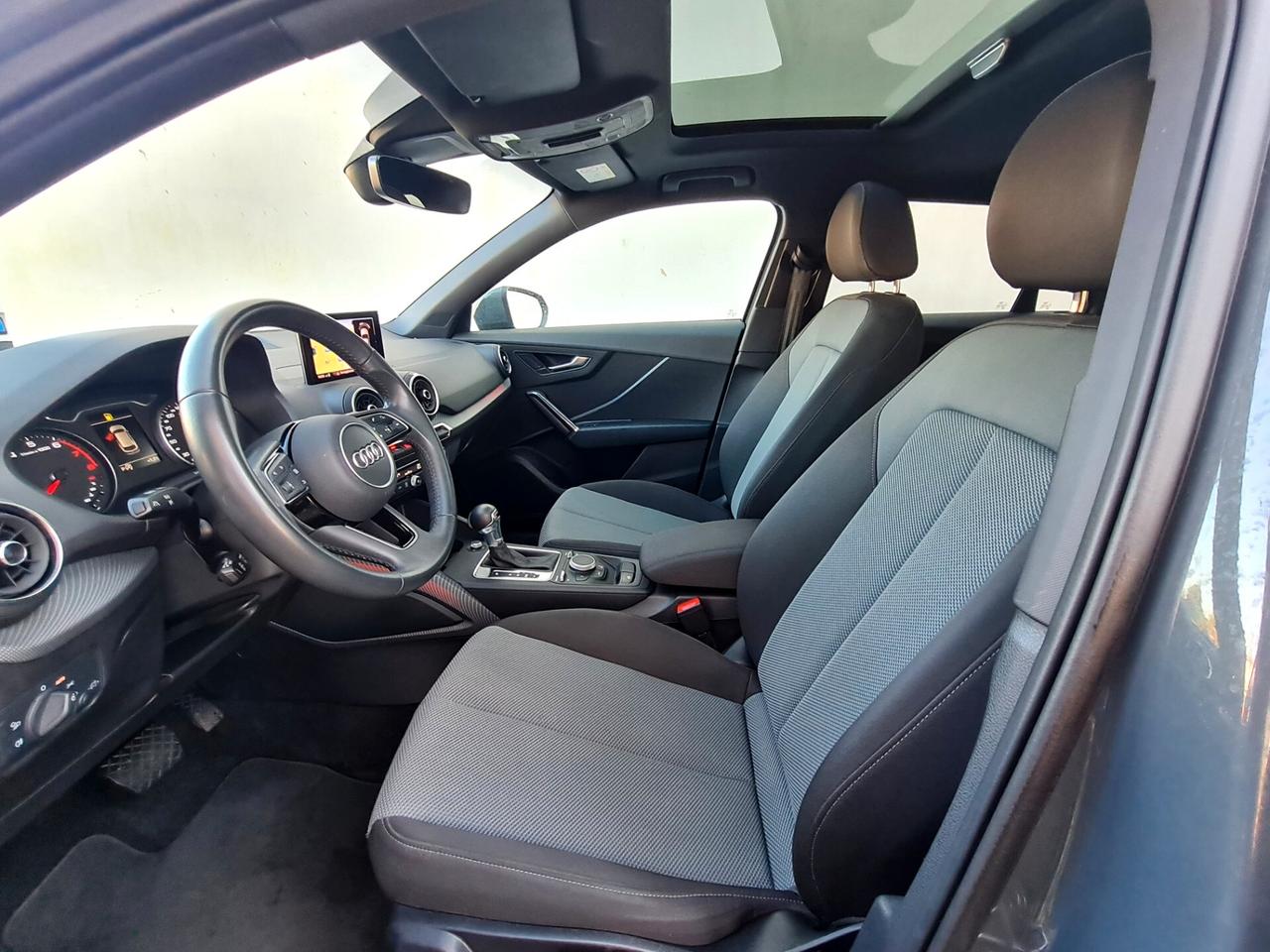 Audi Q2 1.0 TFSI S tronic Design Tetto Apribile