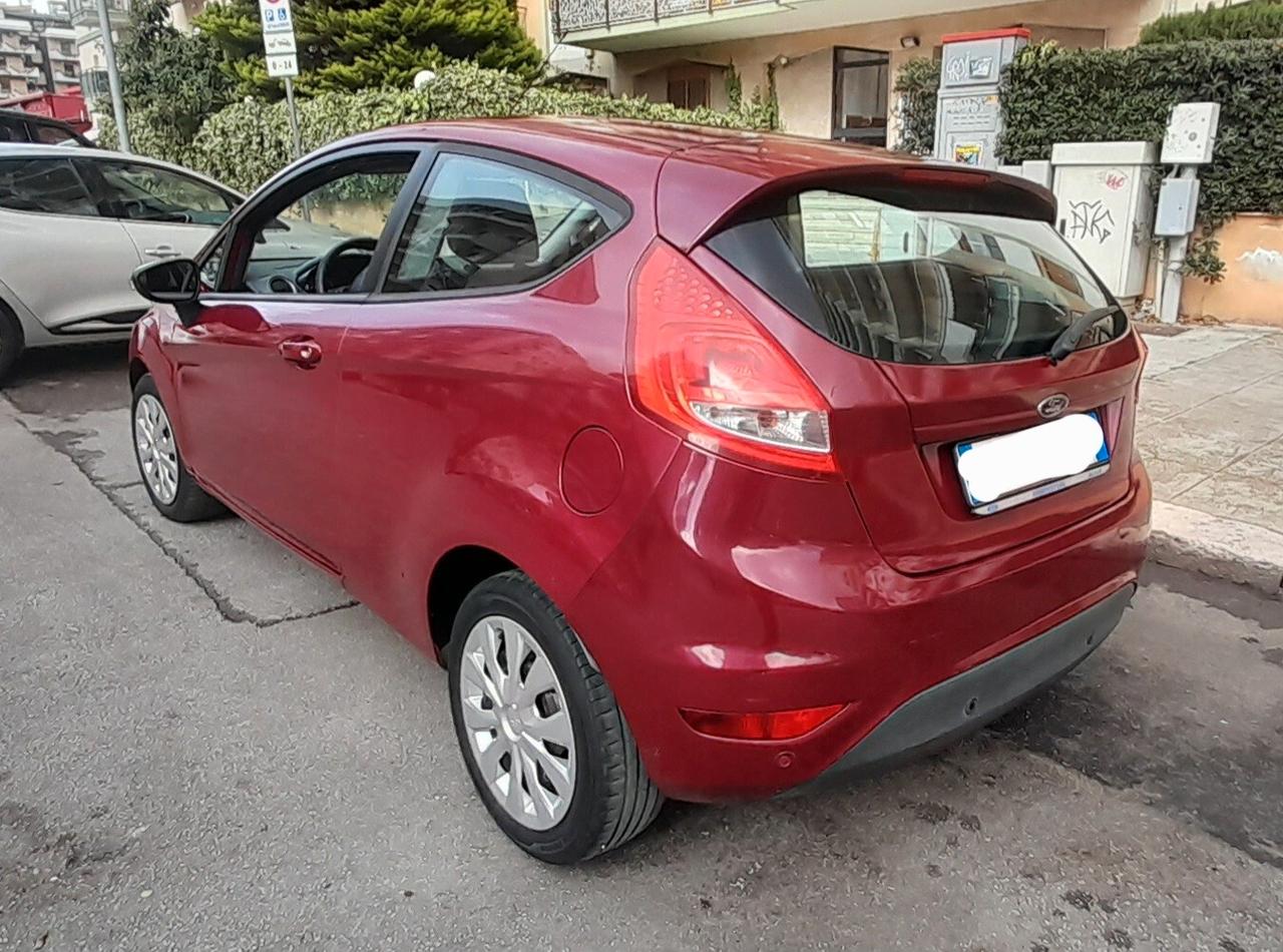 Ford Fiesta 1.2 82CV 3 porte Titanium