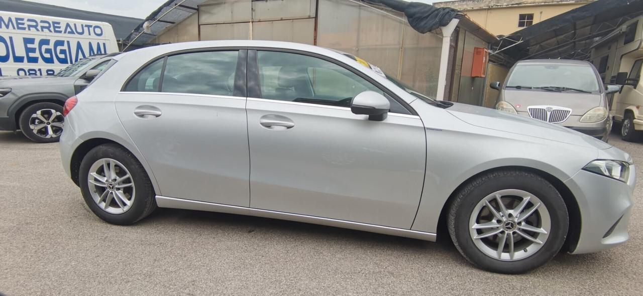 Mercedes-benz A 180 d Automatic Business 2020 USATO