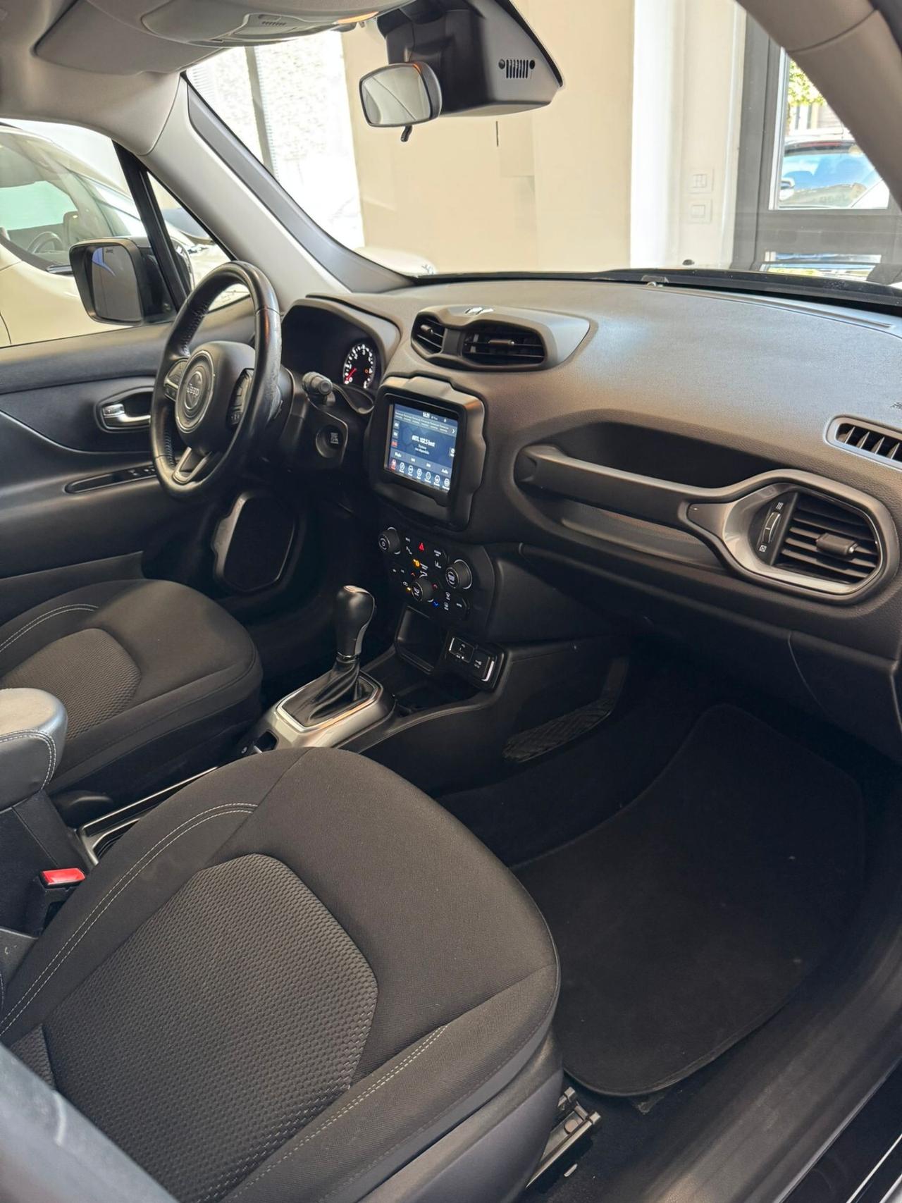 Jeep Renegade 1.6 Mjt DDCT 120 CV Limited