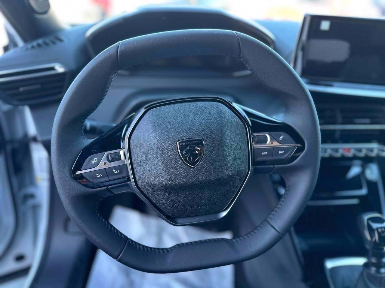 PEUGEOT 2008 II 2023 - 2008 1.2 puretech Allure s&s 100cv